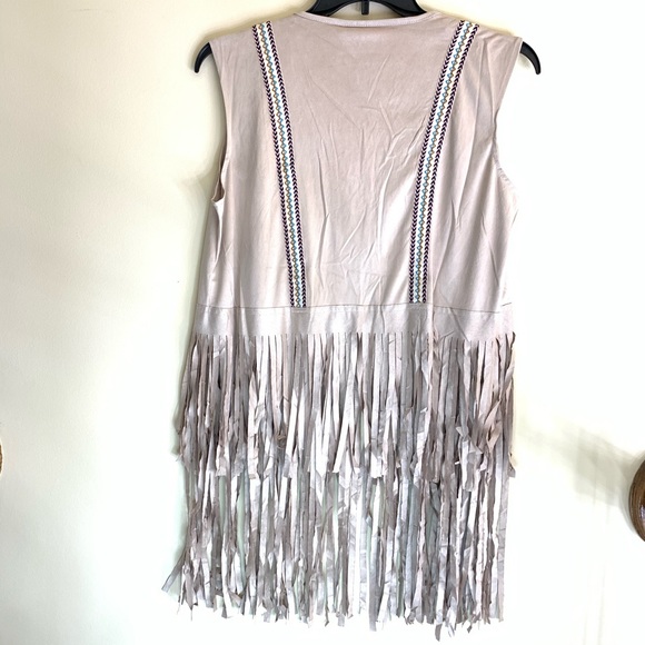 Kaktus woman’s Fringe beige Vest size Large - Picture 6 of 10